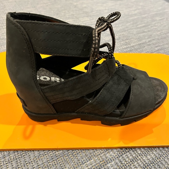 Sorel NWT* Joanie ll lace - Picture 3 of 3